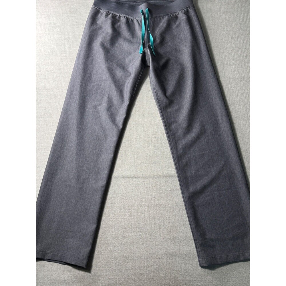 FIGS Technical Collection Women’s Livingston Basic Scrub Pants Grey Medium